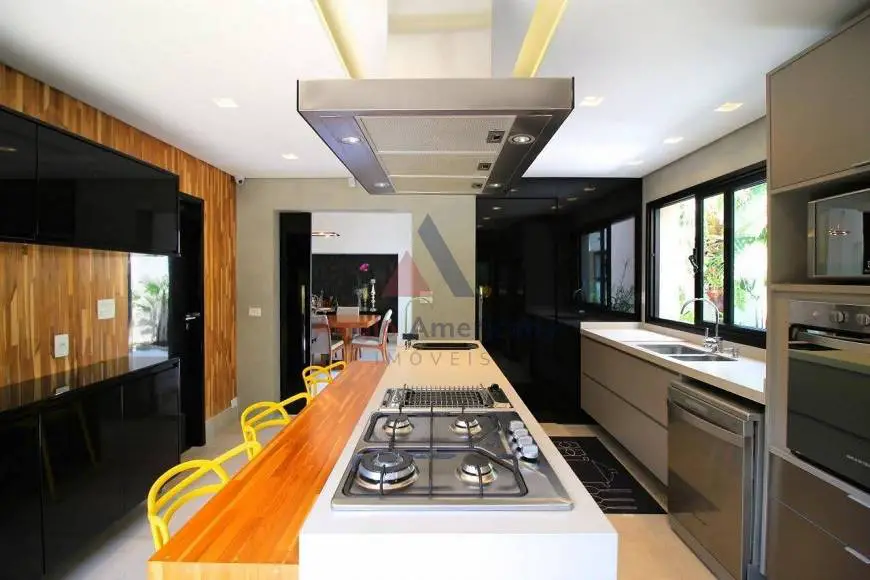Foto 4 de Casa com 3 Quartos para venda ou aluguel, 550m² em Jardim Europa, São Paulo