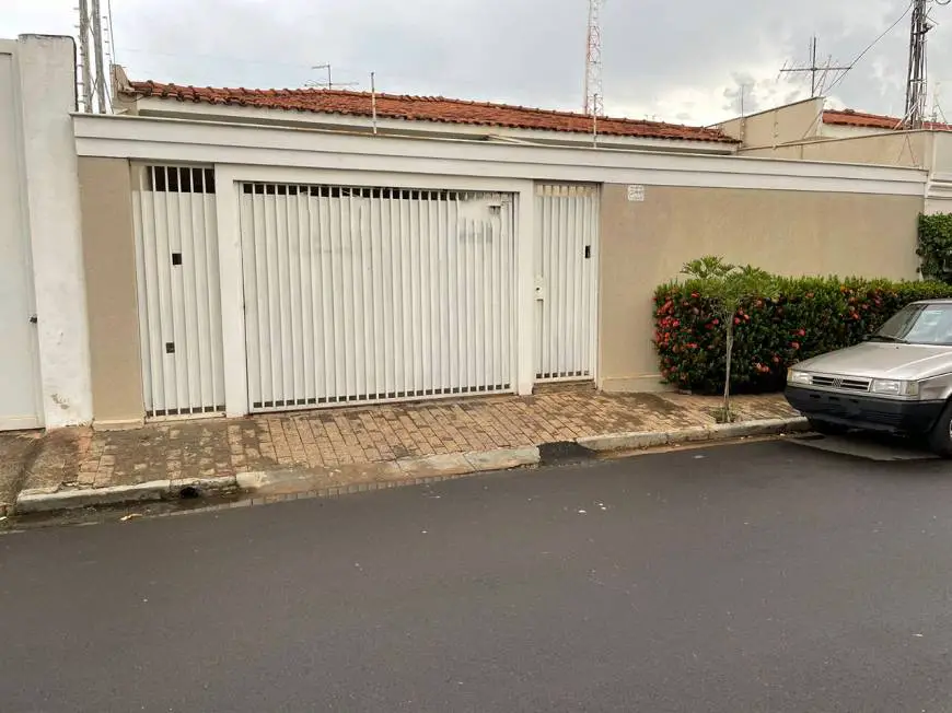 Foto 1 de Casa com 3 Quartos à venda, 206m² em Jardim Nova Yorque, Araçatuba