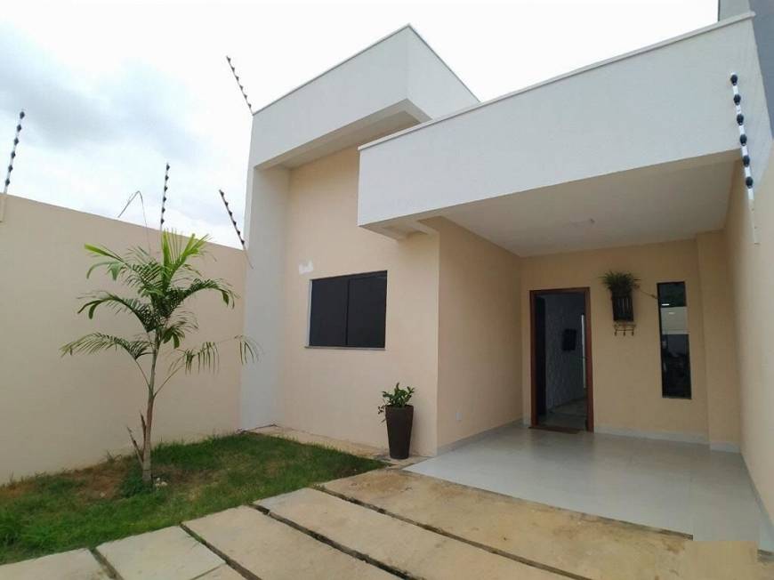 Foto 2 de Casa com 3 Quartos à venda, 104m² em Jardim Shangri-lá, Cuiabá