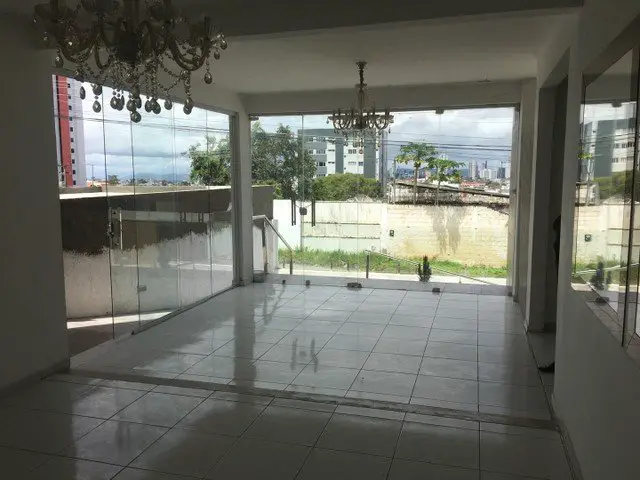 Foto 3 de Casa com 3 Quartos à venda, 200m² em Jardim Tavares, Campina Grande