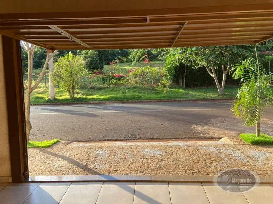 Foto 2 de Casa com 3 Quartos à venda, 115m² em Jardinopolis, Jardinópolis