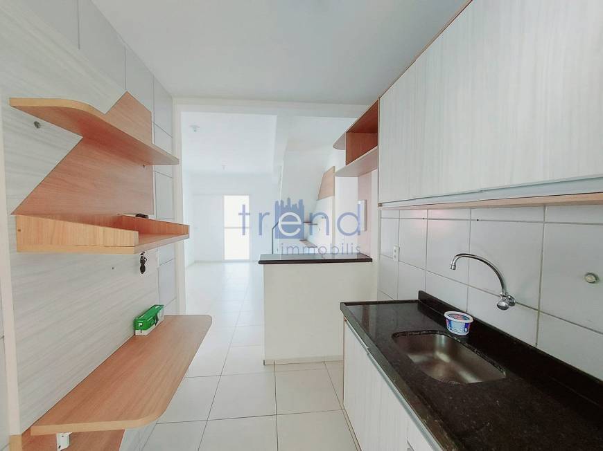 Foto 4 de Casa com 3 Quartos para alugar, 96m² em Lagoa Redonda, Fortaleza