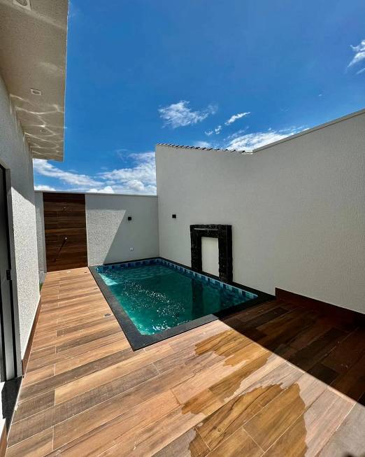 Foto 2 de Casa com 3 Quartos à venda, 169m² em Lagoa Salgada, Feira de Santana