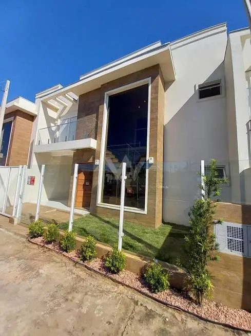 Foto 1 de Casa com 3 Quartos à venda, 105m² em Lira, Estância Velha