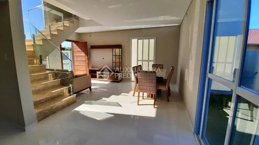 Foto 4 de Casa com 3 Quartos à venda, 115m² em Lira, Estância Velha