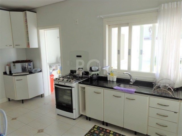 Foto 3 de Casa com 3 Quartos à venda, 215m² em Marechal Rondon, Canoas