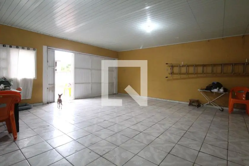 Foto 1 de Casa com 3 Quartos para alugar, 140m² em Mato Grande, Canoas