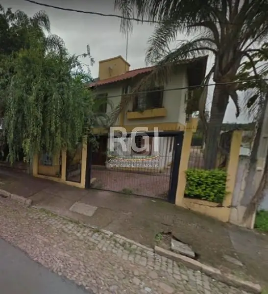 Foto 1 de Casa com 3 Quartos à venda, 200m² em Medianeira, Porto Alegre