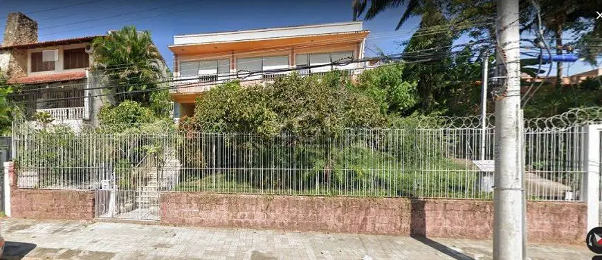 Foto 1 de Casa com 3 Quartos à venda, 243m² em Medianeira, Porto Alegre