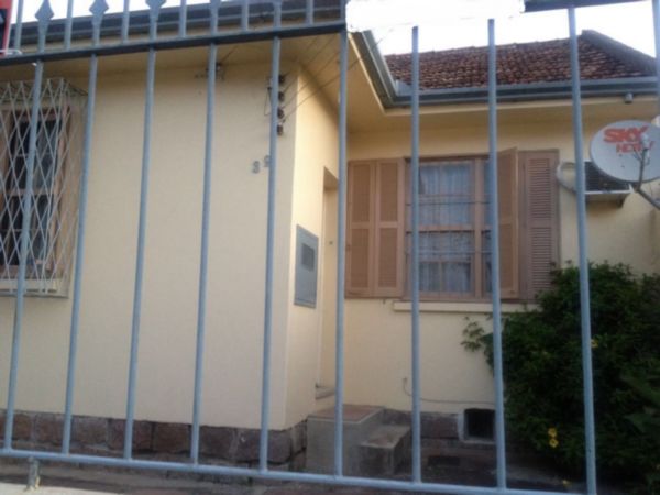 Foto 5 de Casa com 3 Quartos à venda, 80m² em Medianeira, Porto Alegre