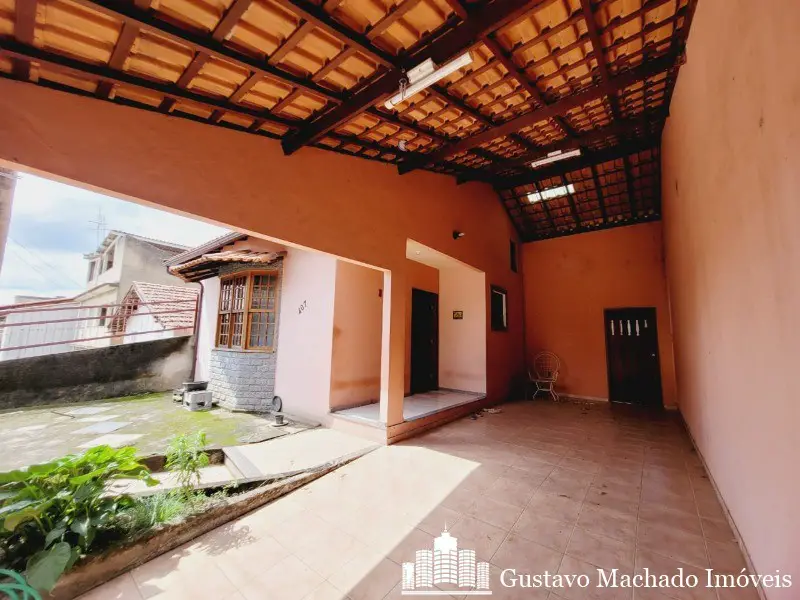 Foto 2 de Casa com 3 Quartos à venda, 121m² em Monte Castelo, Volta Redonda