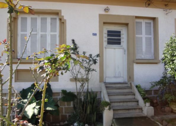 Foto 1 de Casa com 3 Quartos à venda, 160m² em Nonoai, Porto Alegre