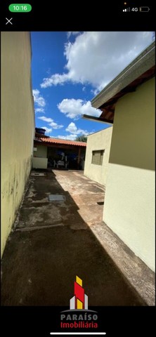 Foto 2 de Casa com 3 Quartos à venda, 205m² em Nossa Senhora Aparecida, Uberlândia