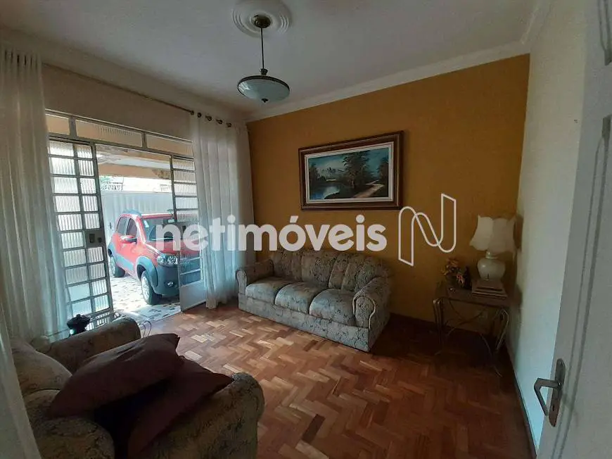 Foto 1 de Casa com 3 Quartos à venda, 174m² em Padre Eustáquio, Belo Horizonte