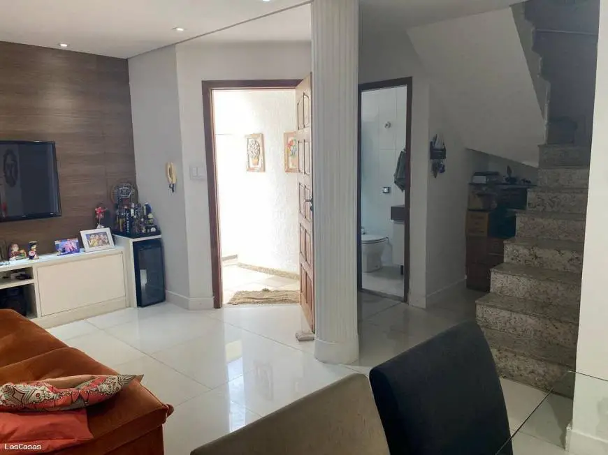 Foto 1 de Casa com 3 Quartos para alugar, 181m² em Palmares, Belo Horizonte