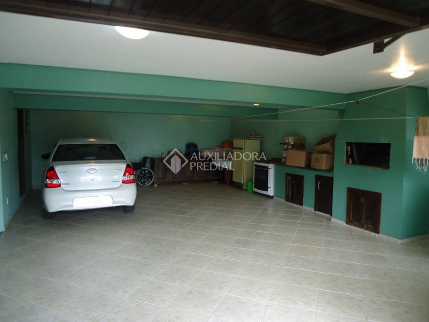 Foto 4 de Casa com 3 Quartos à venda, 320m² em Panazzolo, Caxias do Sul