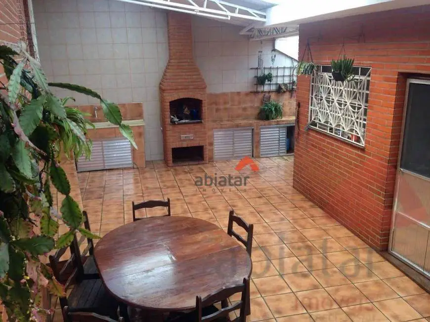 Foto 1 de Casa com 3 Quartos à venda, 256m² em Parque Assunção, Taboão da Serra