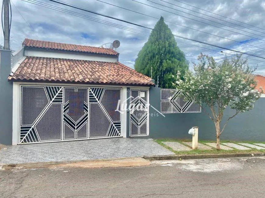 Foto 1 de Casa com 3 Quartos para venda ou aluguel, 148m² em Parque Res Santa Gertrudes, Marília