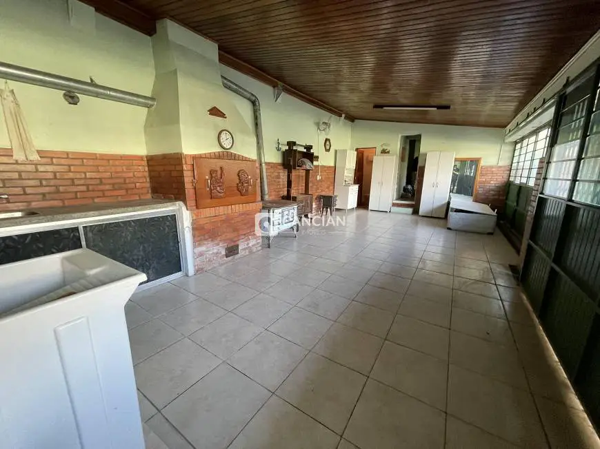 Foto 4 de Casa com 3 Quartos à venda, 179m² em Passo D'areia, Santa Maria