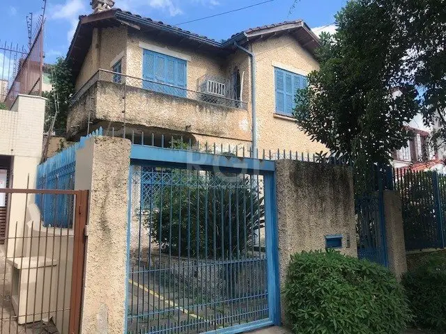 Foto 1 de Casa com 3 Quartos à venda, 150m² em Petrópolis, Porto Alegre