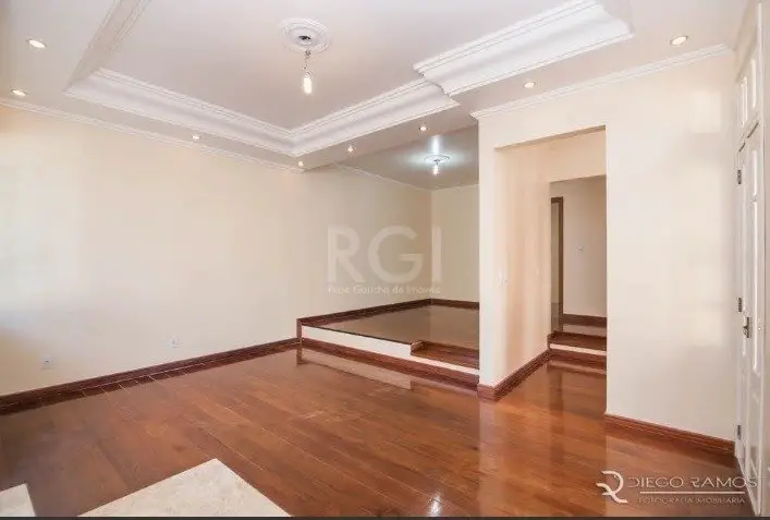 Foto 2 de Casa com 3 Quartos à venda, 269m² em Petrópolis, Porto Alegre