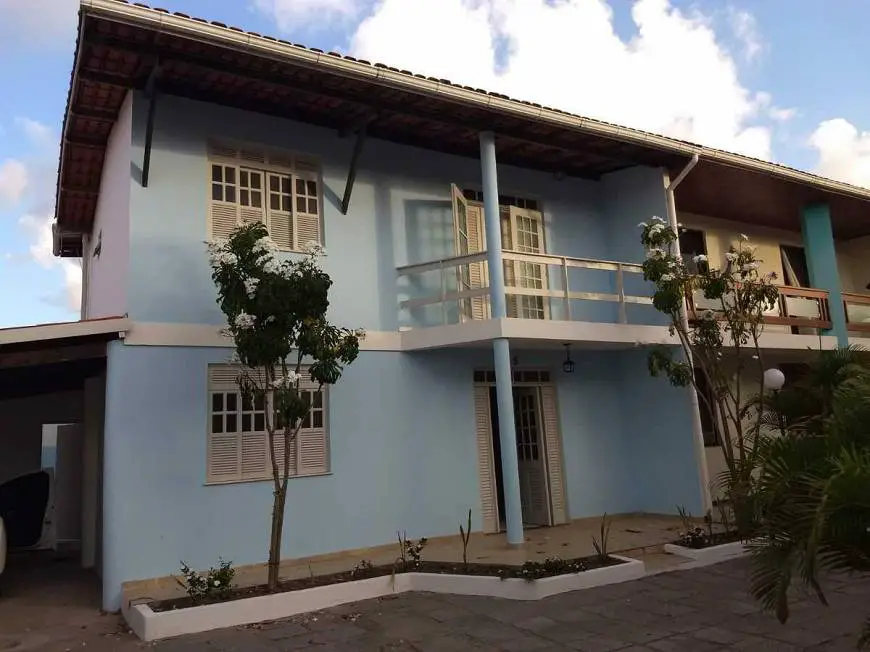 Foto 1 de Casa com 3 Quartos para alugar, 201m² em Pitangueiras, Lauro de Freitas
