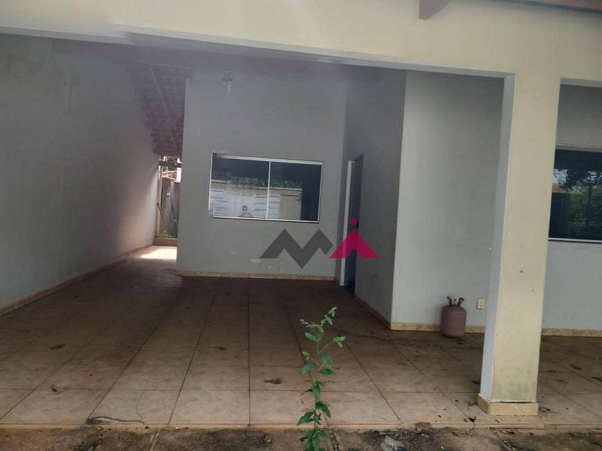 Foto 2 de Casa com 3 Quartos à venda, 250m² em Plano Diretor Sul, Palmas