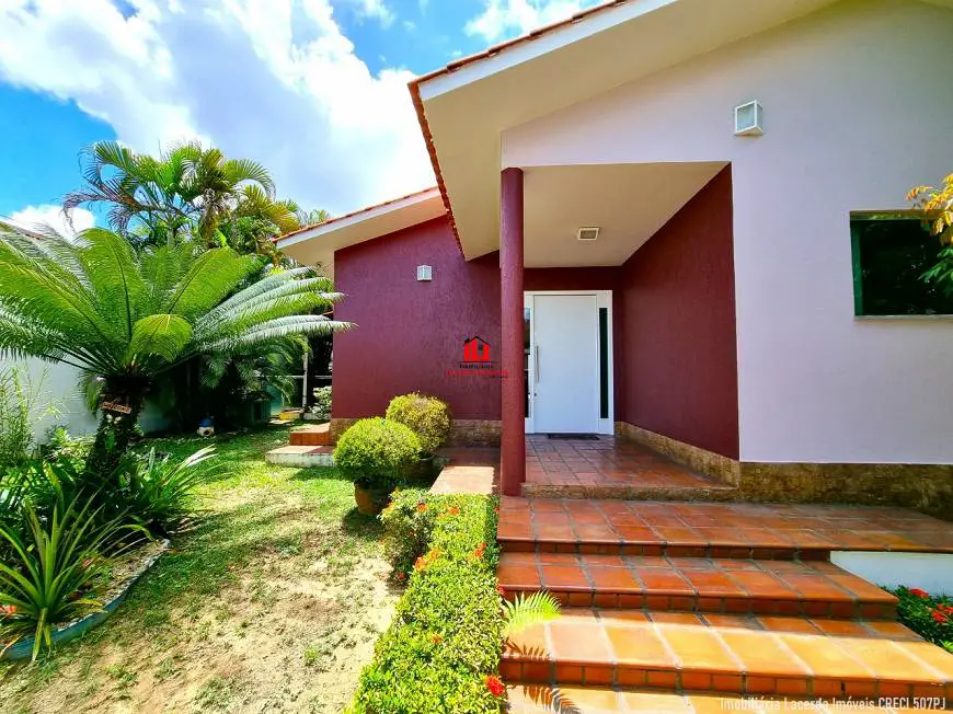 Foto 5 de Casa com 3 Quartos para alugar, 220m² em Ponta Negra, Manaus