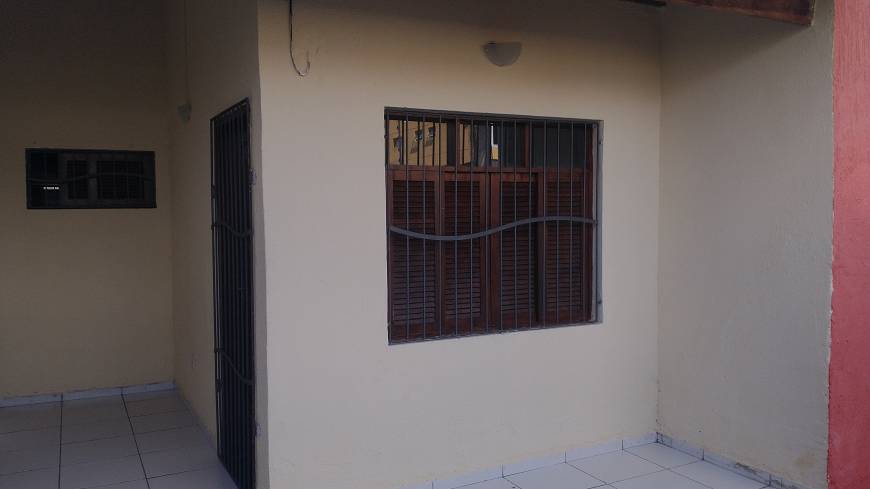 Foto 1 de Casa com 3 Quartos para alugar, 100m² em Ponta Negra, Natal