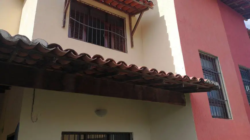Foto 3 de Casa com 3 Quartos para alugar, 100m² em Ponta Negra, Natal