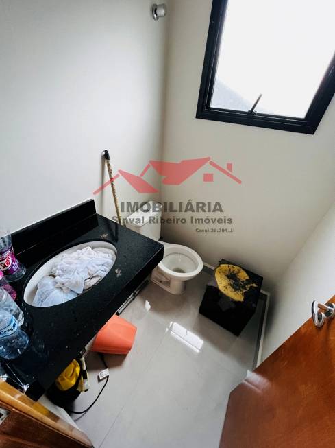 Foto 4 de Casa com 3 Quartos à venda, 175m² em Portal dos Ipes 3, Cajamar