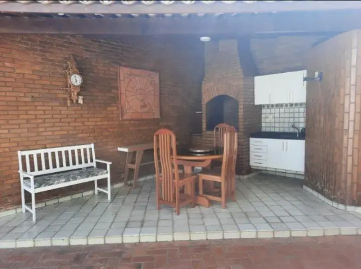Foto 1 de Casa com 3 Quartos à venda, 185m² em Republica, Vitória