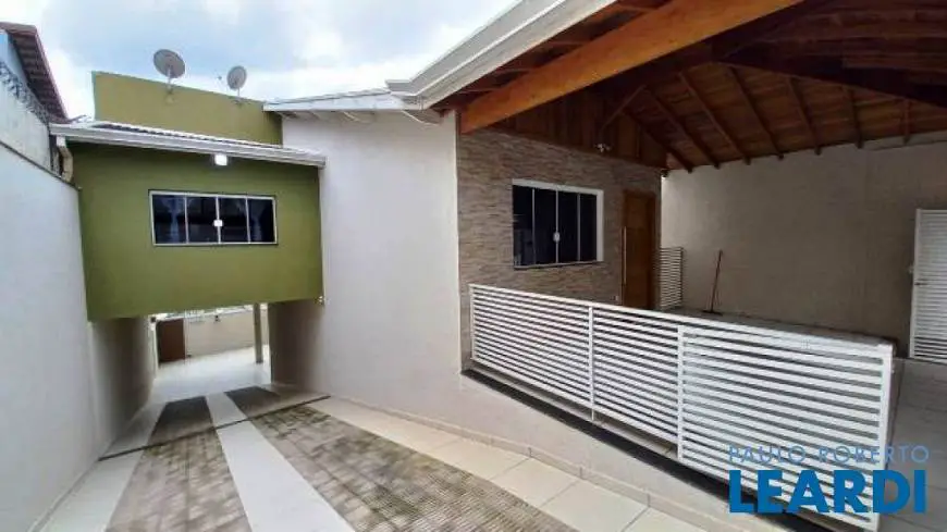 Foto 1 de Casa com 3 Quartos à venda, 290m² em Residencial dos Lagos, Bragança Paulista