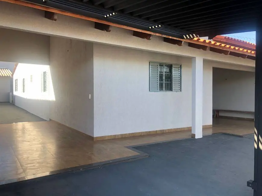 Foto 3 de Casa com 3 Quartos à venda, 171m² em Residencial Gameleira, Rio Verde