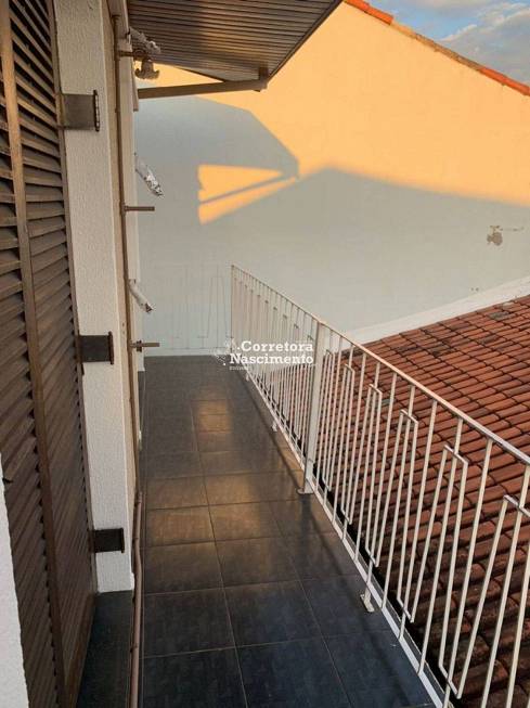 Foto 3 de Casa com 3 Quartos para alugar, 273m² em Residencial São Paulo, Jacareí