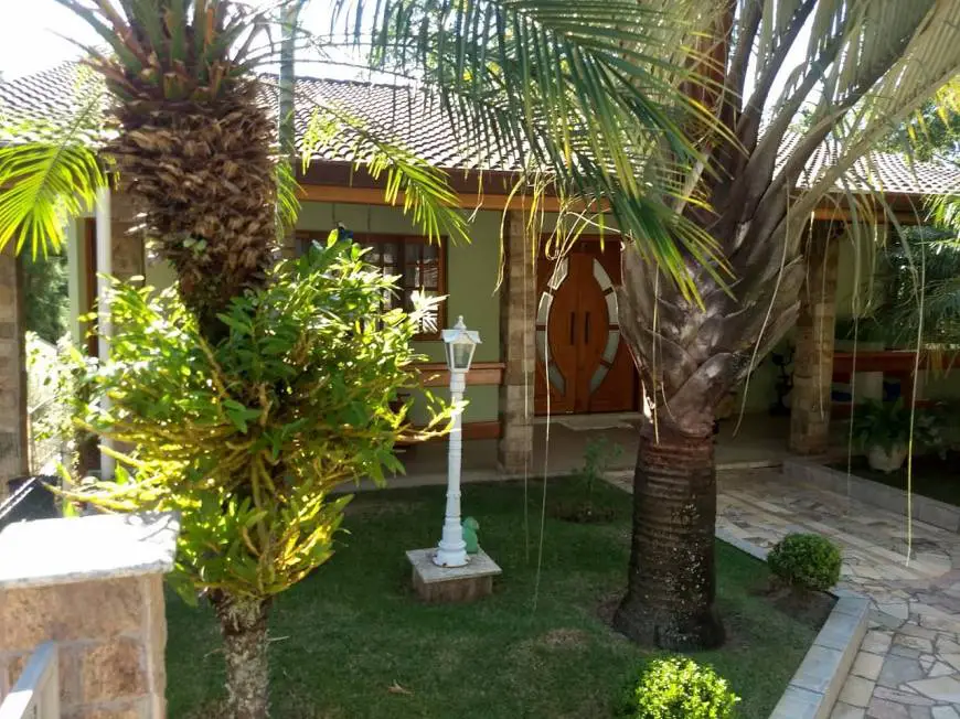 Foto 1 de Casa com 3 Quartos à venda, 330m² em Roseira, Mairiporã