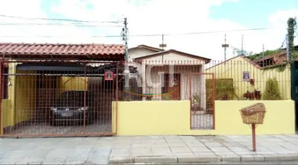 Foto 1 de Casa com 3 Quartos à venda, 144m² em Santa Fé, Porto Alegre