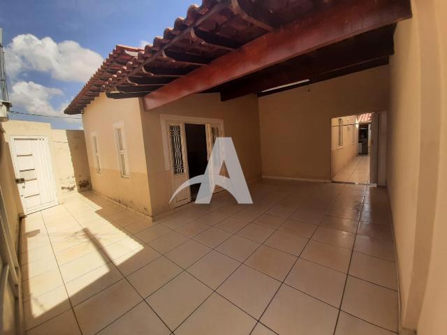 Foto 1 de Casa com 3 Quartos à venda, 240m² em Santa Luzia, Uberlândia