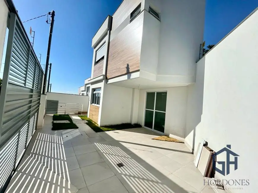 Foto 2 de Casa com 3 Quartos à venda, 86m² em Santa Rosa, Belo Horizonte