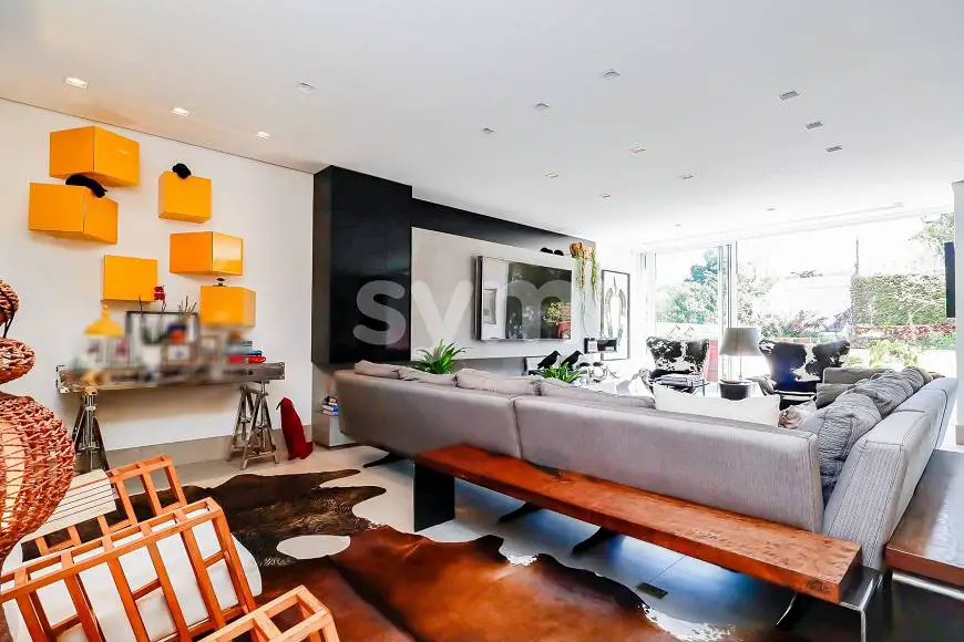 Foto 3 de Casa com 3 Quartos à venda, 463m² em Santo Inácio, Curitiba