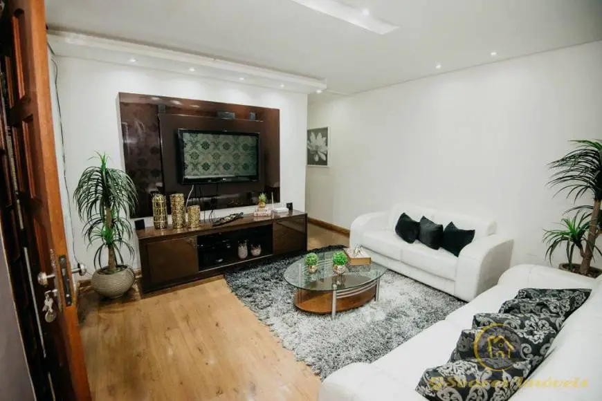 Foto 1 de Casa com 3 Quartos à venda, 192m² em São Benedito, Santa Luzia