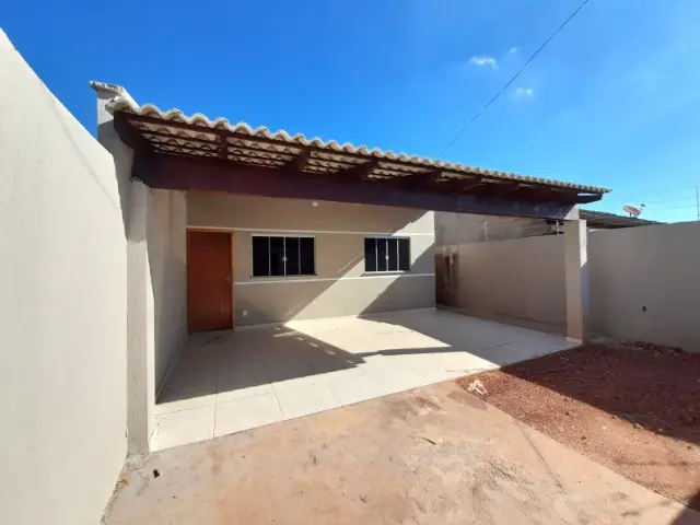 Foto 1 de Casa com 3 Quartos à venda, 98m² em São Caetano, Luziânia