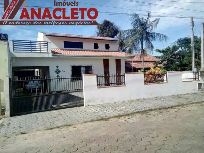 Foto 1 de Casa com 3 Quartos à venda, 189m² em São Cristovão, Barra Velha
