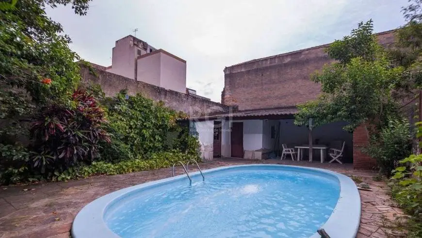 Foto 1 de Casa com 3 Quartos à venda, 371m² em São Geraldo, Porto Alegre