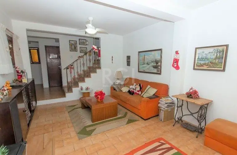 Foto 4 de Casa com 3 Quartos à venda, 240m² em São Sebastião, Porto Alegre