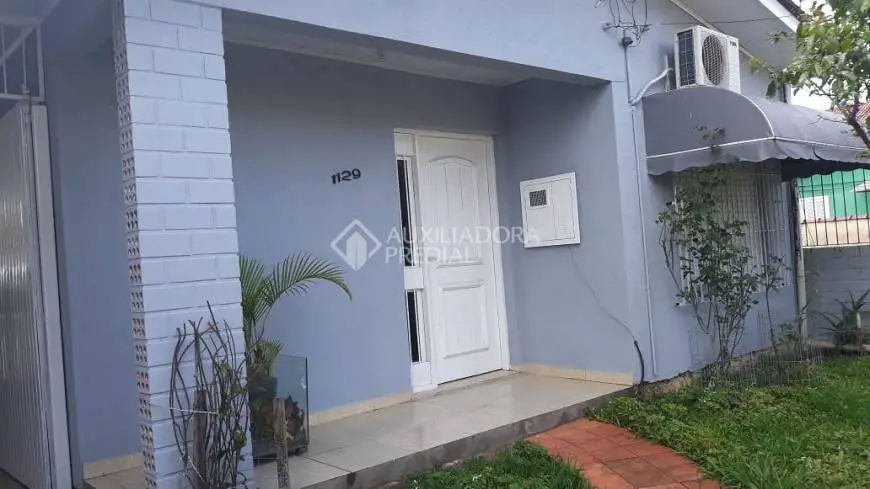 Foto 1 de Casa com 3 Quartos à venda, 100m² em Sarandi, Porto Alegre