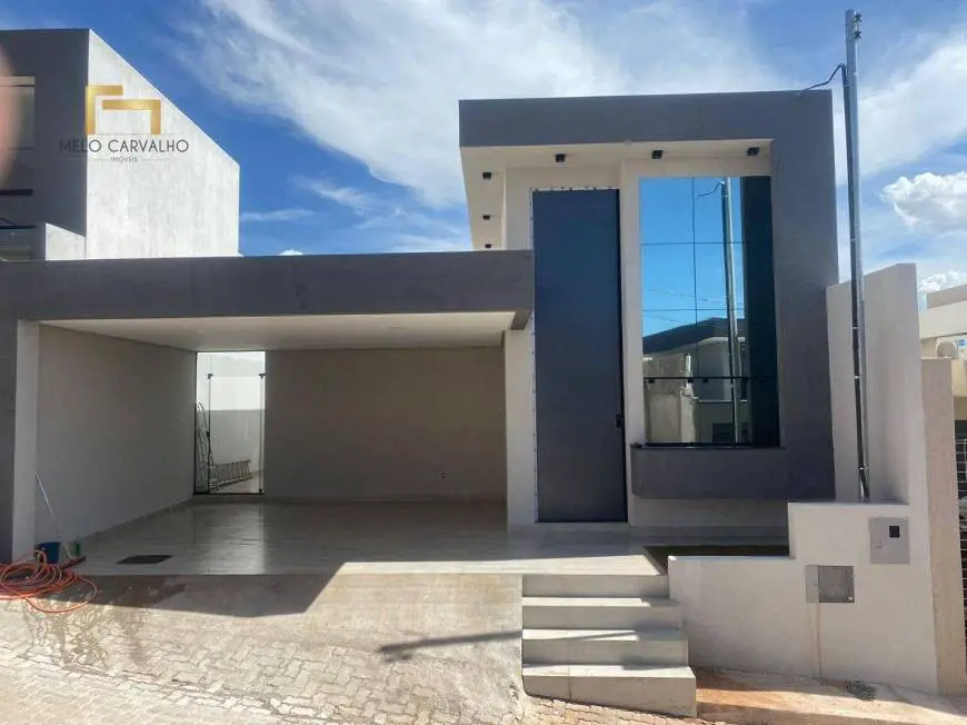 Foto 1 de Casa com 3 Quartos à venda, 180m² em Setor Habitacional Samambaia, Vicente Pires