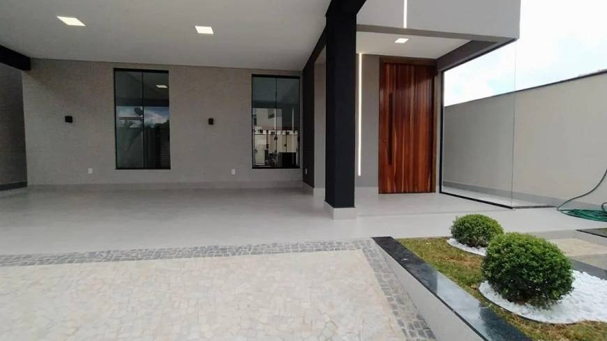 Foto 1 de Casa com 3 Quartos à venda, 220m² em Setor Habitacional Vicente Pires Trecho 3, Brasília