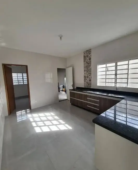 Foto 2 de Casa com 3 Quartos à venda, 230m² em Sobradinho, Feira de Santana