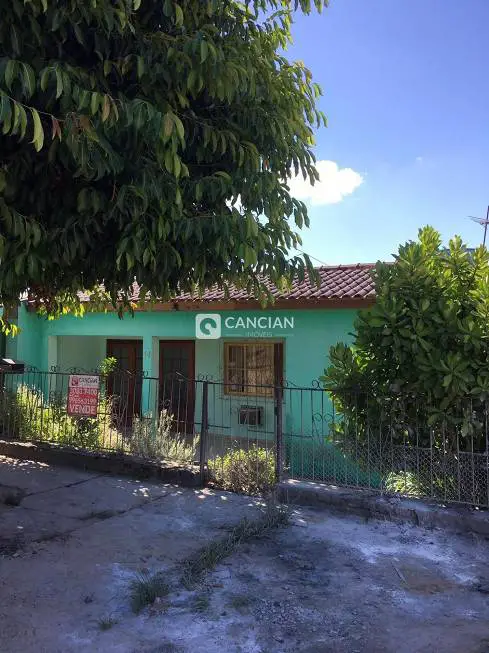 Foto 2 de Casa com 3 Quartos à venda, 122m² em Tancredo Neves, Santa Maria
